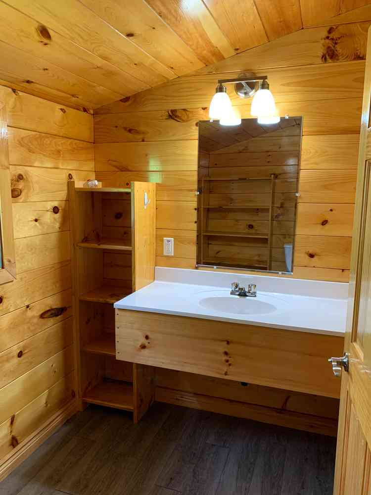 A view of the bathroom of the Lakeview cottage.